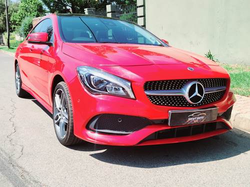 Mercedes Benz CLA 200 Auto II