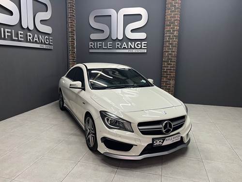 Mercedes Benz AMG CLA 45 7G- DCT