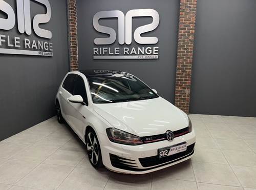 Volkswagen (VW) Golf 7 GTi 2.0 TSi