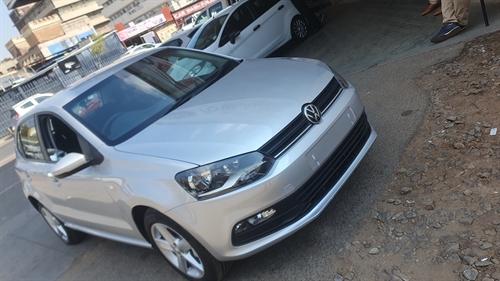 Volkswagen (VW) Polo Vivo 1.6 Hatch Comfortline Tiptronic 5 Door