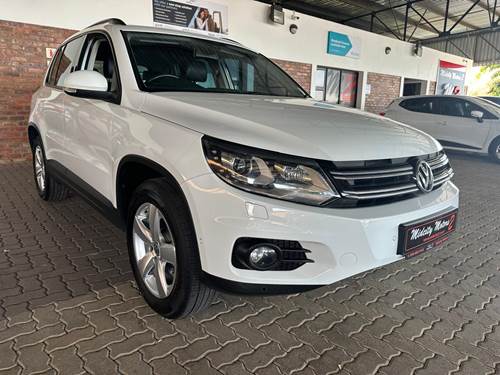 Volkswagen (VW) Tiguan II 2.0 TDi 4Motion Track and Field DSG