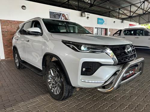 Toyota Fortuner V 2.8 GD-6 VX 4x4