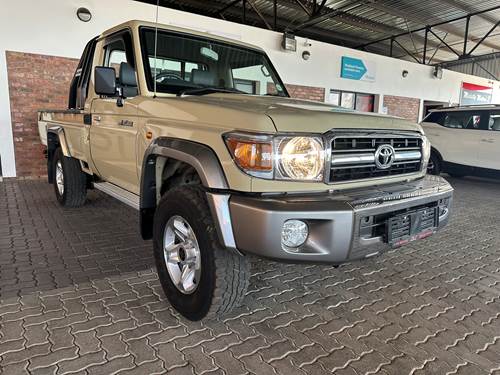 Toyota Land Cruiser 79 4.0 Pick Up