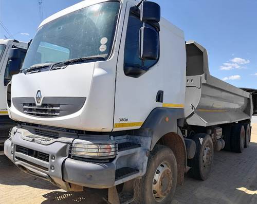 Renault Kerax 380/34 8x4 Auto Tipper