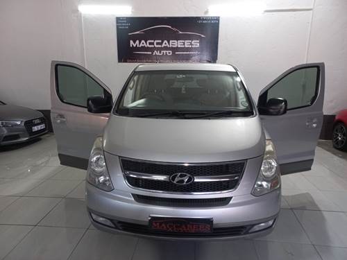 Hyundai H1 2.4 CVVT GLS 9 Seater