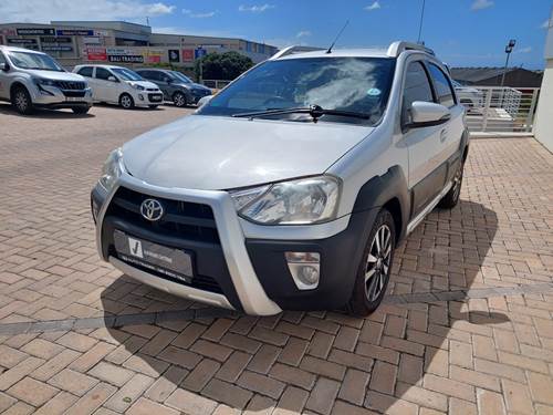 Toyota Etios Cross 1.5 Xs Hatch