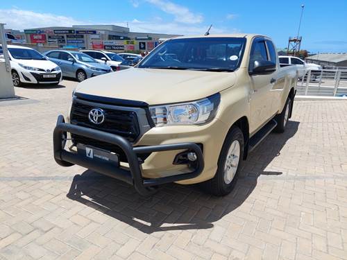 Toyota Hilux 2.4 GD-6 RB SRX Extra Cab 