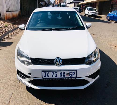 Volkswagen (VW) Polo Sedan 1.6 Comfortline