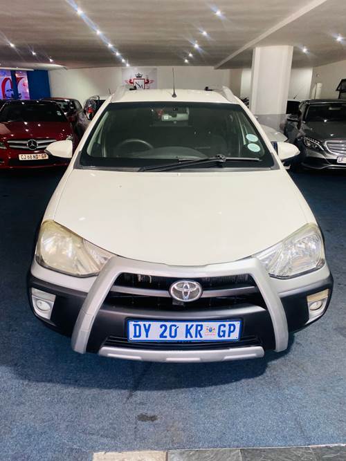 Toyota Etios Cross 1.5 Xs Hatch