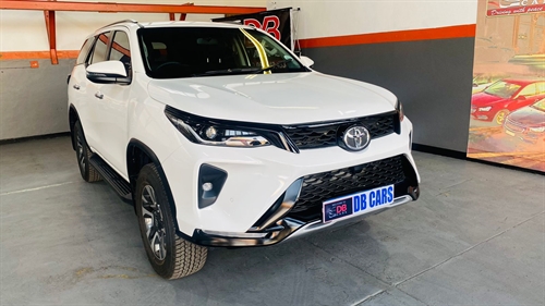 Toyota Fortuner IV 2.4 GD-6 Raised Body