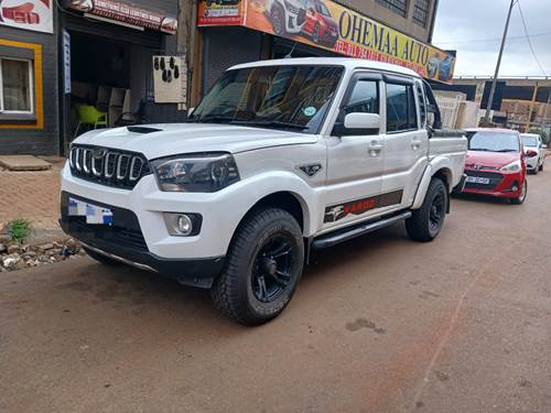 Mahindra Scorpio Pik-Up 2.2 mHawk S6 Karoo Double Cab Auto