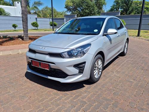 Kia Rio V 1.4 Hatch