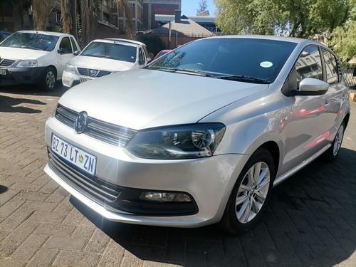 Volkswagen (VW) Polo Vivo 1.4 Hatch Comfortline 5 Door