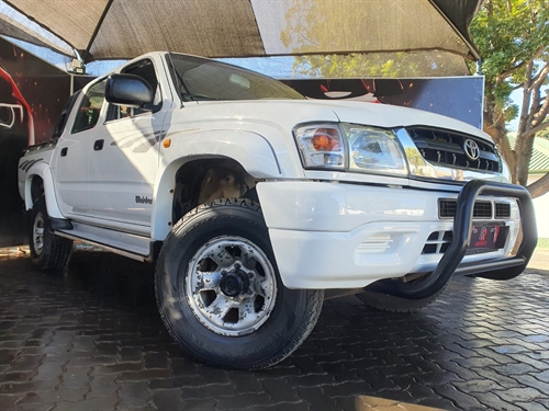 Toyota Hilux 2700i Raider R/B Double Cab