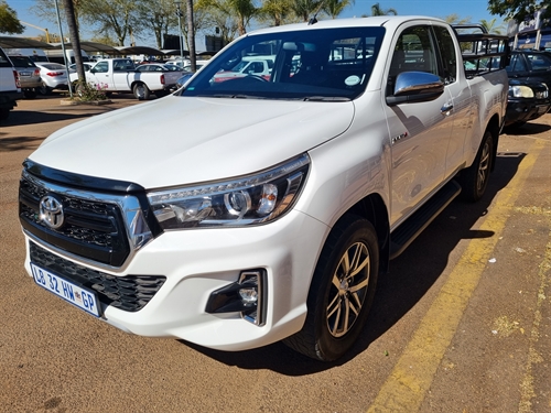 Toyota Hilux 2.8 GD-6 RB Raider Extra Cab Auto 