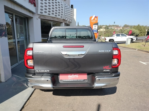 Toyota Hilux 2.8 GD-6 RB Raider Double Cab Auto 4x4 (MHEV)