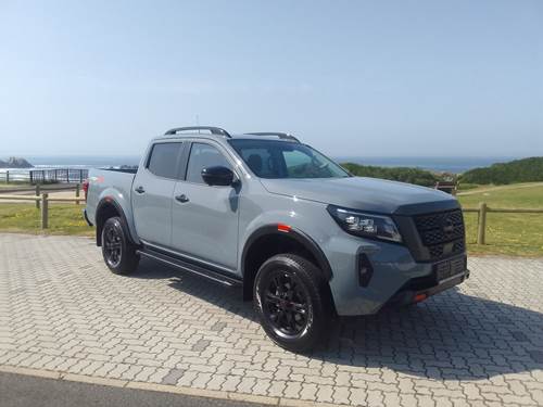 Nissan Navara 2.5 DDTi Pro-4X Double Cab Auto 4x4