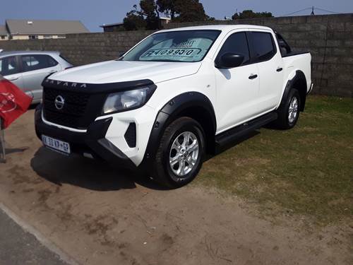 Nissan Navara 2.5 DDTi SE Double Cab Auto