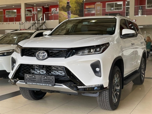 Toyota Fortuner VI 2.8GD-6 Raised Body Auto