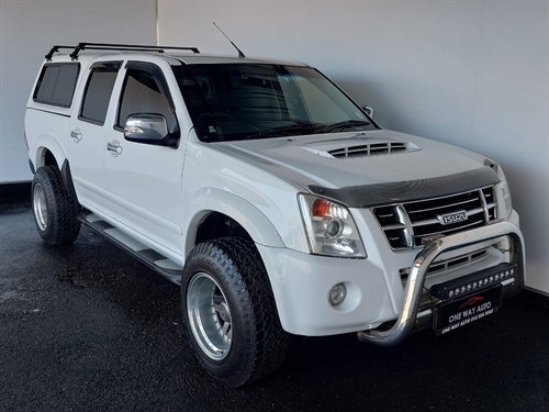 Isuzu KB 300 D-TEQ LX (120 kW) Double Cab