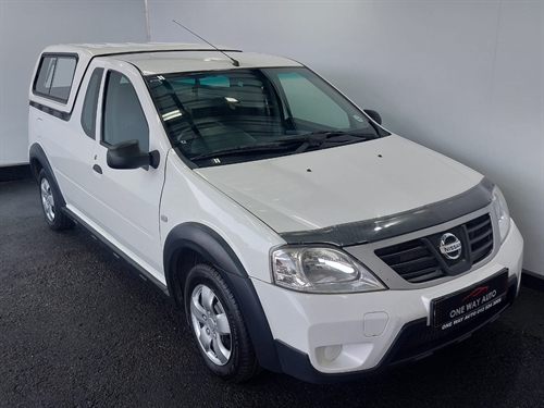 Nissan NP200 1.6 S (16V) Dual Airbags