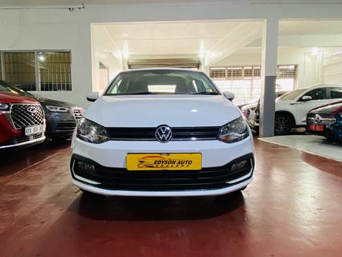 Volkswagen (VW) Polo Vivo 1.6 Hatch Comfortline Tiptronic 5 Door