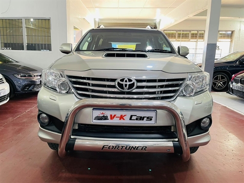 Toyota Fortuner III 2.5 D-4D VNT Raised Body Auto