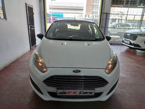 Ford Fiesta 1.4i (71 kW) Ambiente Hatch Back