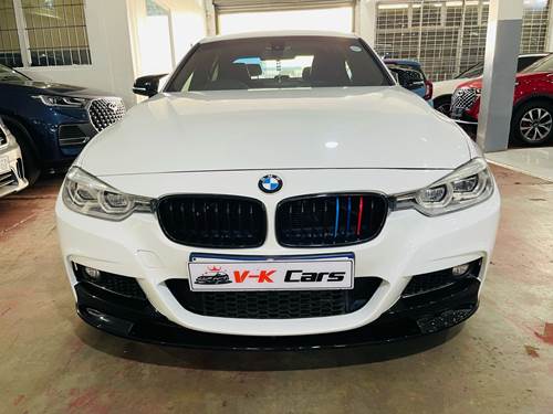 BMW 318i (F30) Auto