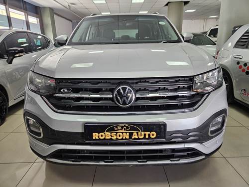 Volkswagen (VW) T-Cross 1.5 TSI R-LIne DSG