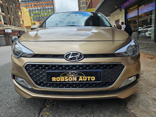 Hyundai i20 1.4 (74 kW) Fluid Auto