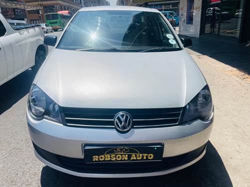 Volkswagen (VW) Polo Vivo 1.6 Sedan