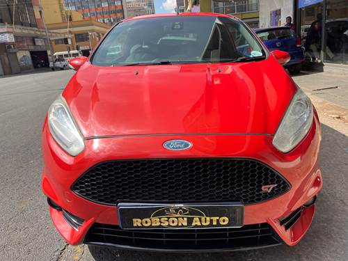 Ford Fiesta ST 1.6 EcoBoost GDTi