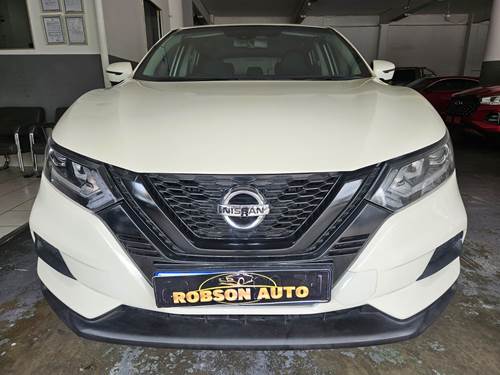 Nissan Qashqai 1.3 T Acenta Plus XTRONIC