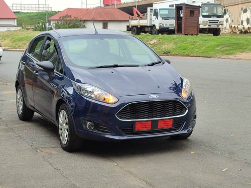 Ford Fiesta 1.4i Trend 5 Door