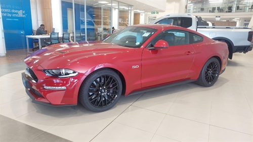 Ford Mustang 5.0 GT Auto