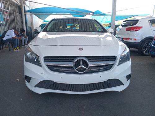 Mercedes Benz CLA 200 AMG Auto