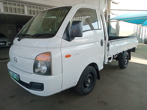 Hyundai H100 2.6 D Euro II Chassis Cab