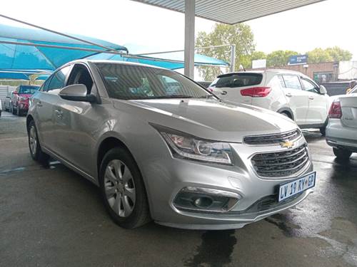 Chevrolet Cruze 1.4 T LS Sedan