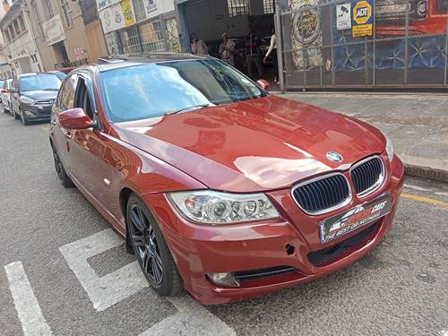 BMW 320i (E90) Auto II