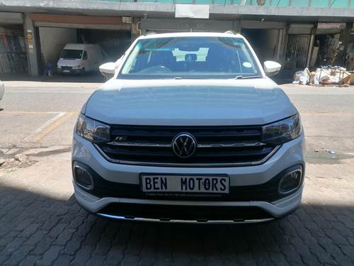 Volkswagen (VW) T-Cross 1.5 TSI R-LIne DSG