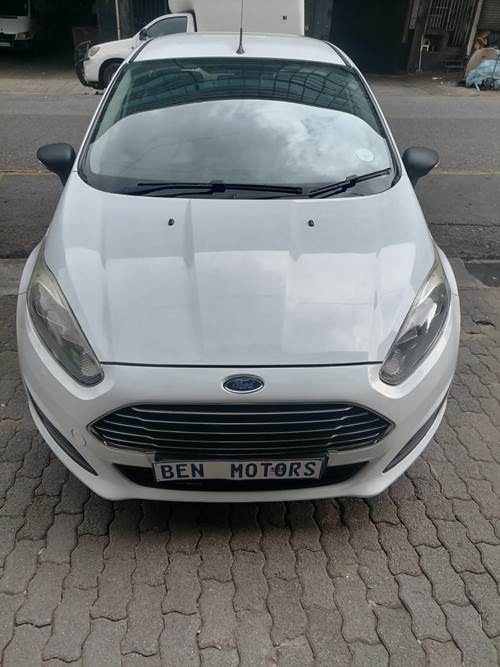 Ford Fiesta 1.4i Trend 5 Door