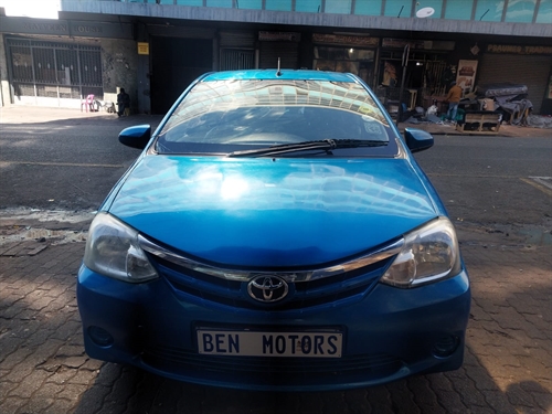 Toyota Etios 1.5 Sport 5 Door