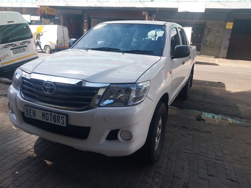 Toyota Hilux ( II) 3.0 D-4D Raider 4X4 Double Cab