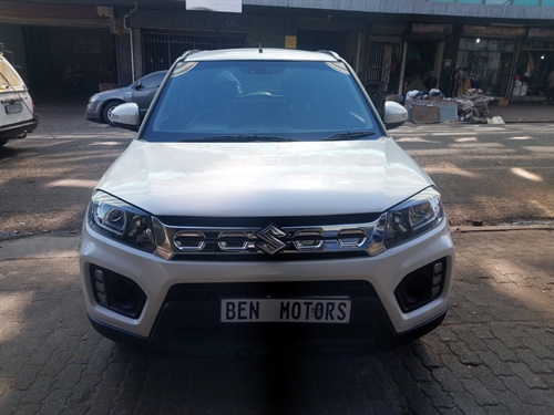 Suzuki Vitara Brezza 1.5 GL Auto