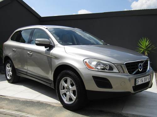 Volvo XC60 2.0T Powershift