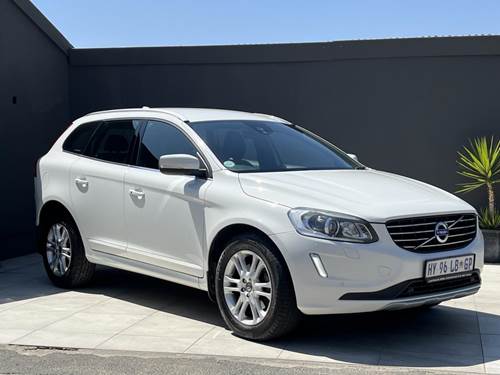 Volvo XC60 D4 Momentum Geartronic 