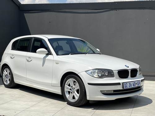 BMW 118i (E87) Steptronic