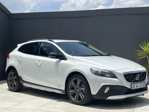 Volvo V40 Cross Country T5 Elite / Inscription Geartronic AWD