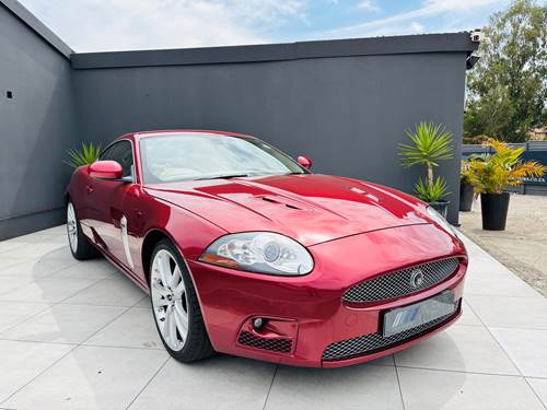 Jaguar XKR (306 kW) Coupe